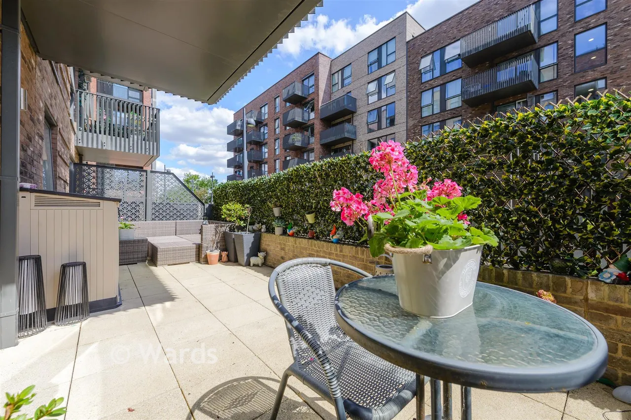 1 bed flat for sale, Regal Walk, Bexleyheath, DA6