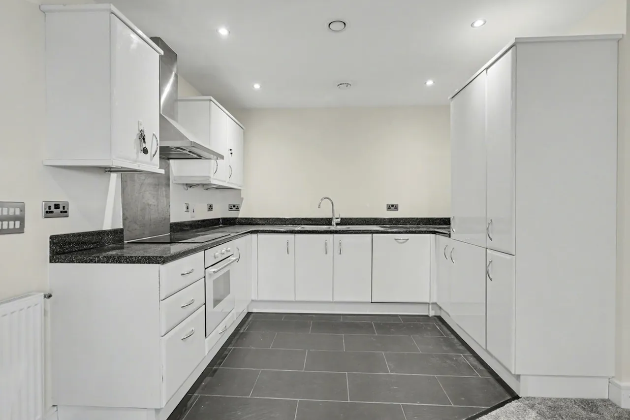 Pinner Road, Harrow, HA1, photo 2