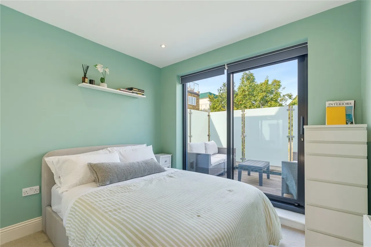 Bennerley Road, London, SW11, photo 8