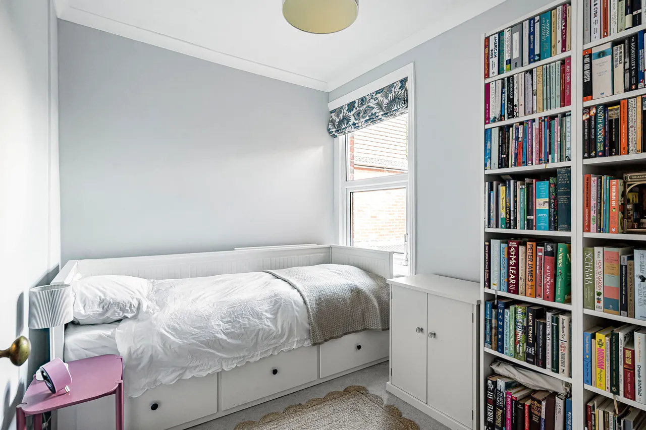 George Road, Godalming, GU7, photo 18
