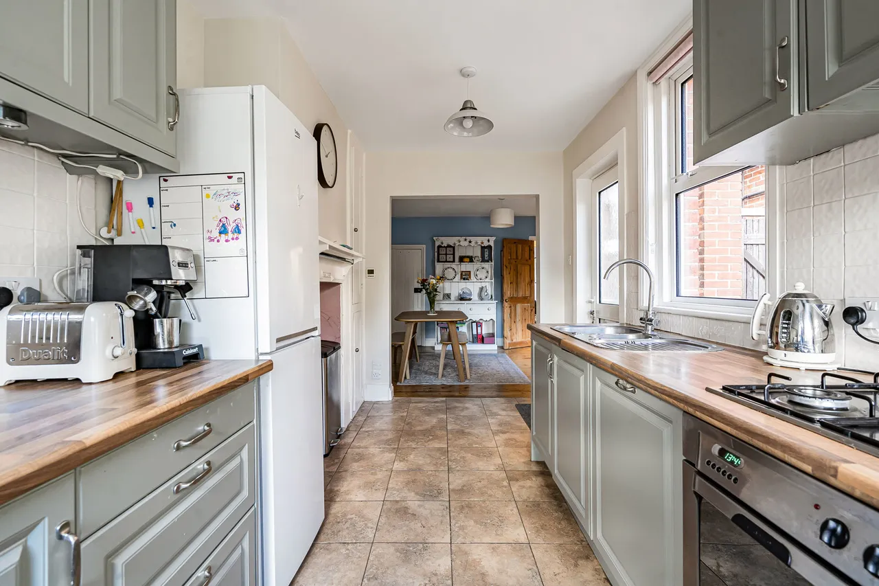 George Road, Godalming, GU7, photo 11