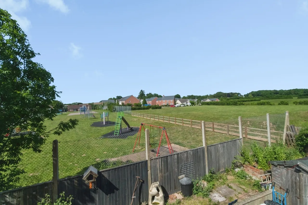 Warwick Close, Feniton, EX14, photo 19