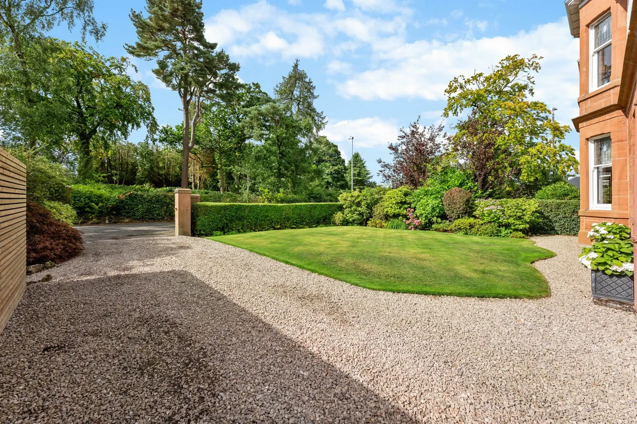 The Grove, Giffnock, photo 36
