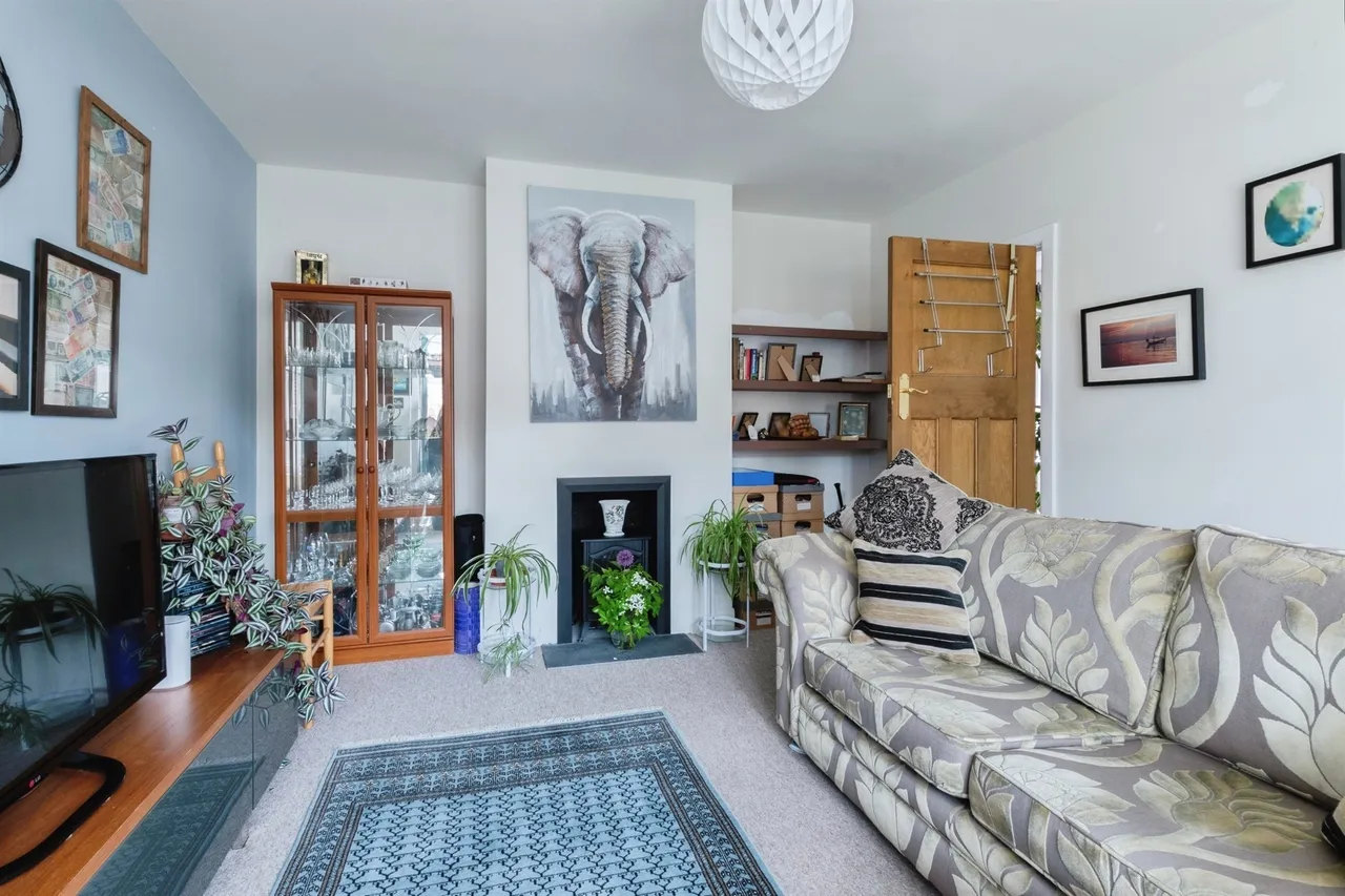 High Howe Gardens, Bournemouth, BH11, photo 8