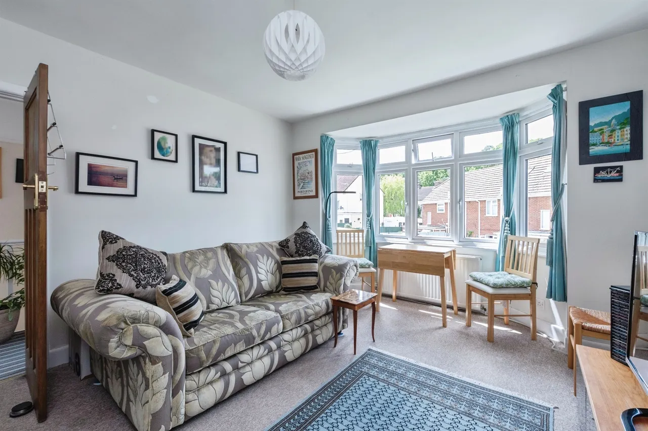 High Howe Gardens, Bournemouth, BH11, photo 14
