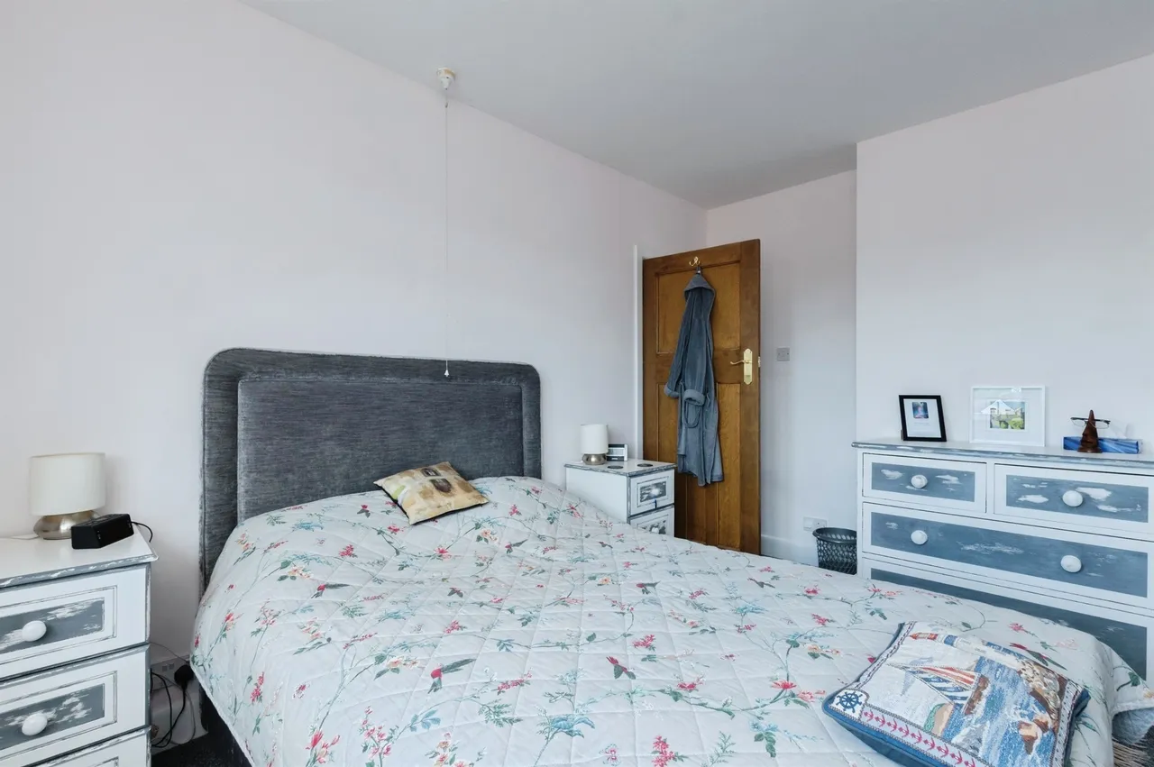 High Howe Gardens, Bournemouth, BH11, photo 16