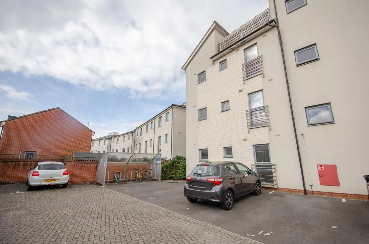 Long Down Avenue, Cheswick Village, BS16, photo 16