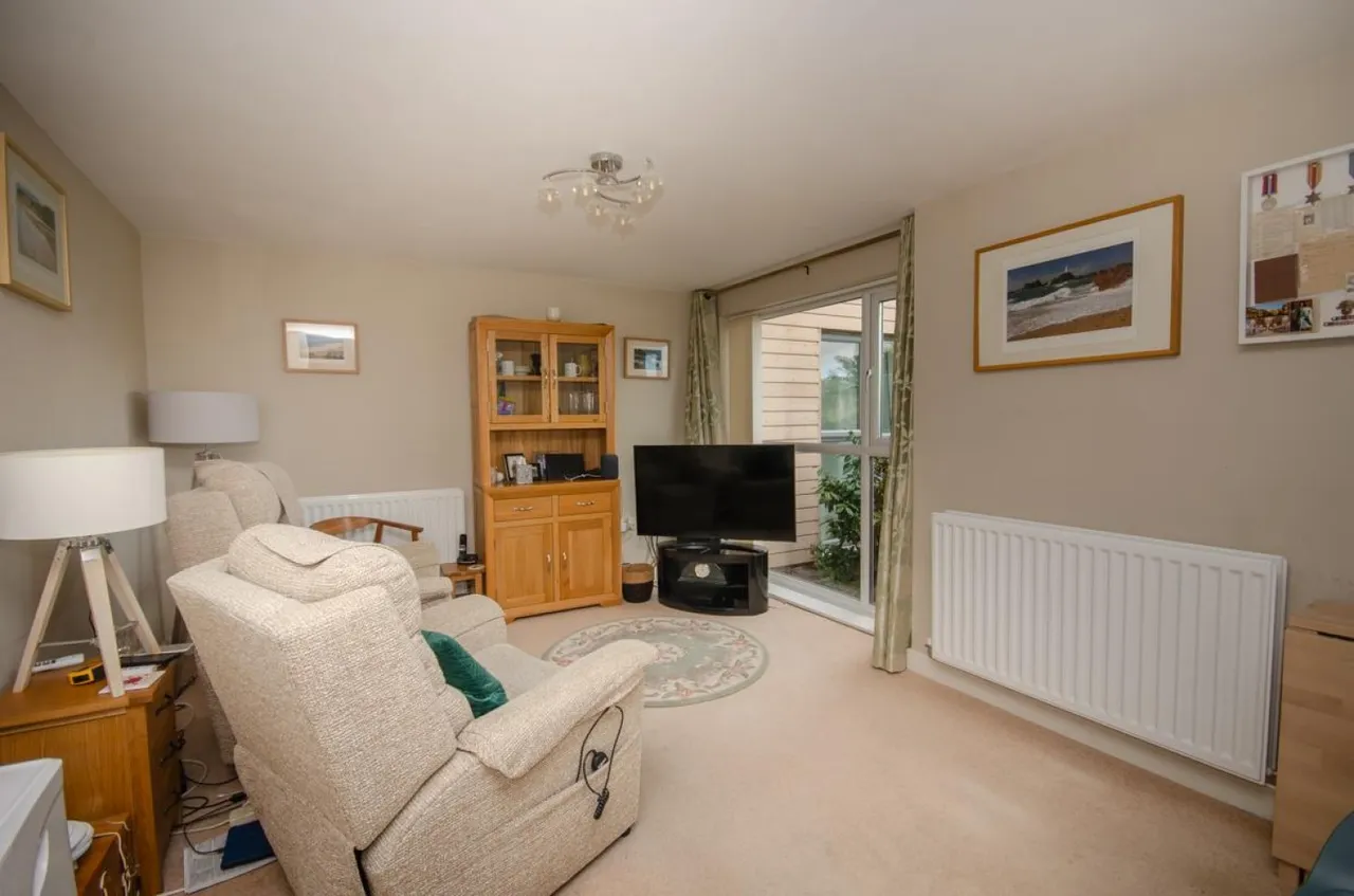 Long Down Avenue, Cheswick Village, BS16, photo 4