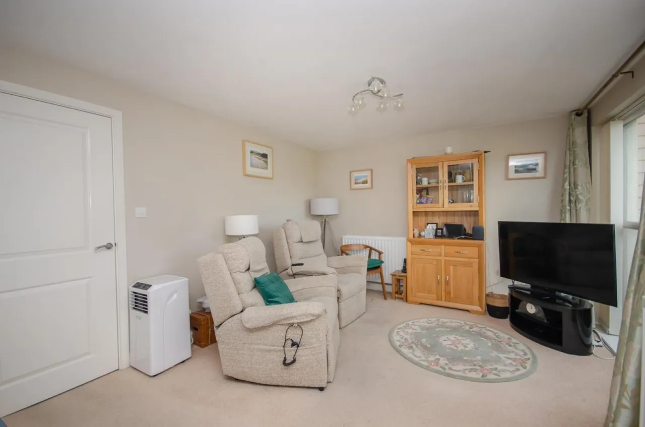 Long Down Avenue, Cheswick Village, BS16, photo 6