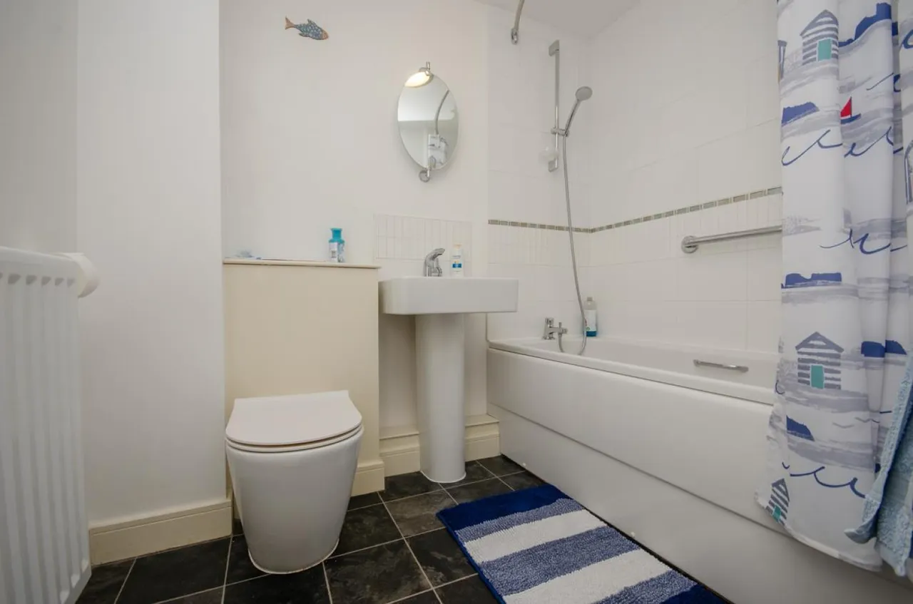 Long Down Avenue, Cheswick Village, BS16, photo 15
