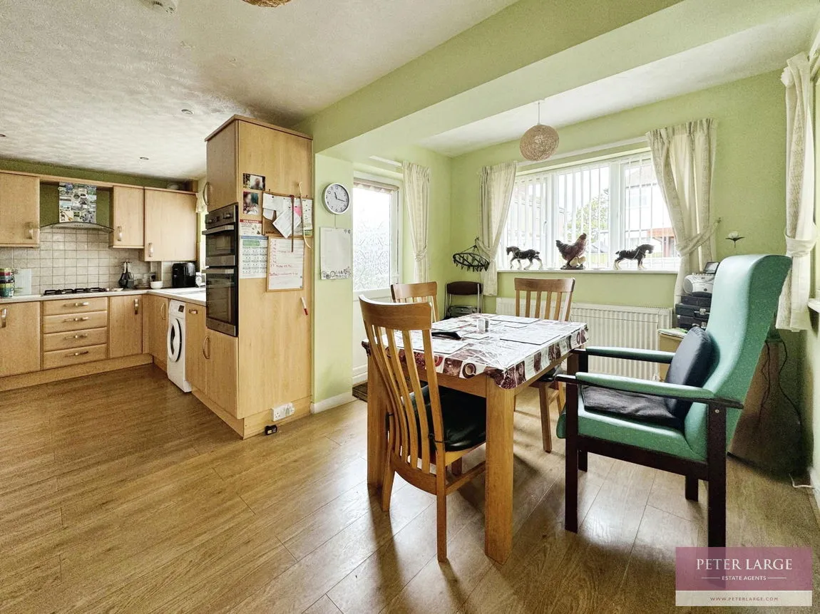 Off Lynton Walk, Rhyl, Denbighshire, LL18 3RW, photo 6