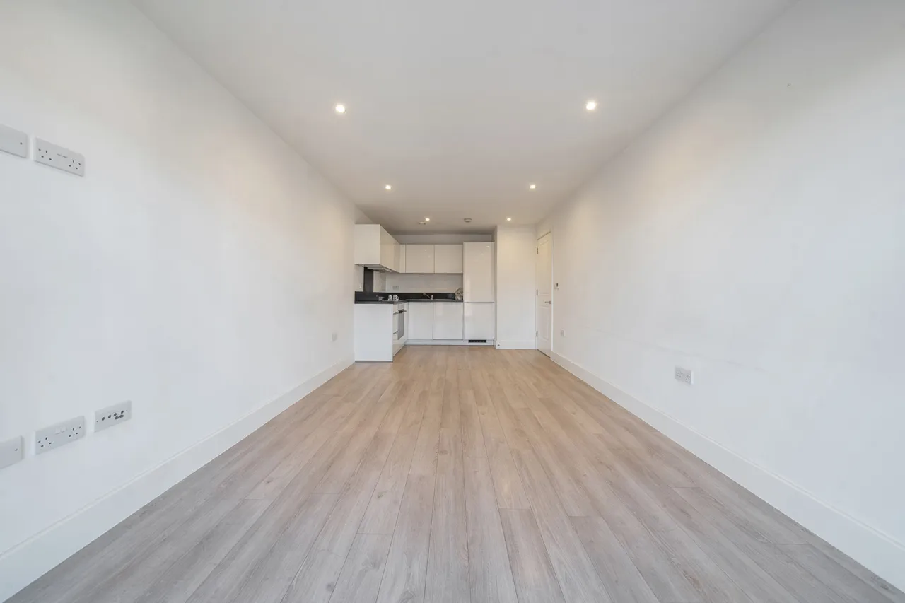 Pembroke Road, Ruislip, HA4, photo 11