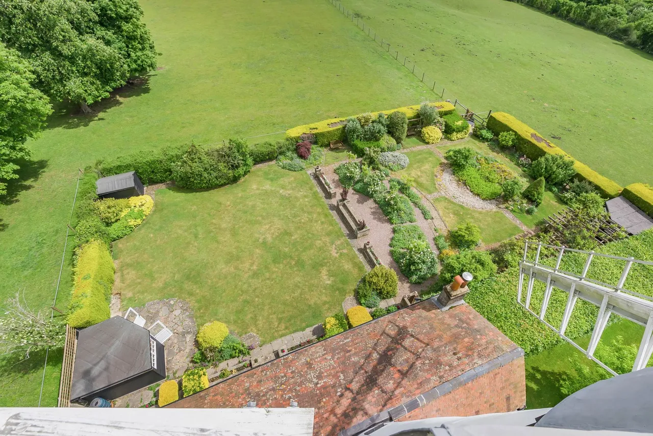 Rays Hill, Cholesbury, photo 28