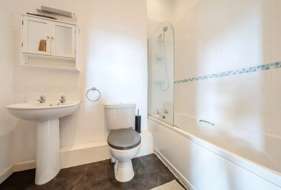 Waterloo Road, Bristol, BS2, photo 9