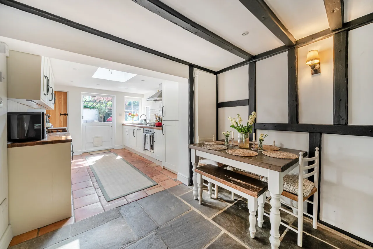 Middle Church Lane, Farnham, GU9, photo 11