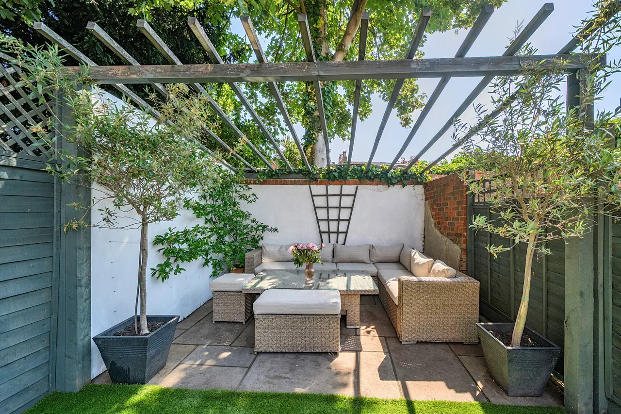 Middle Church Lane, Farnham, GU9, photo 8