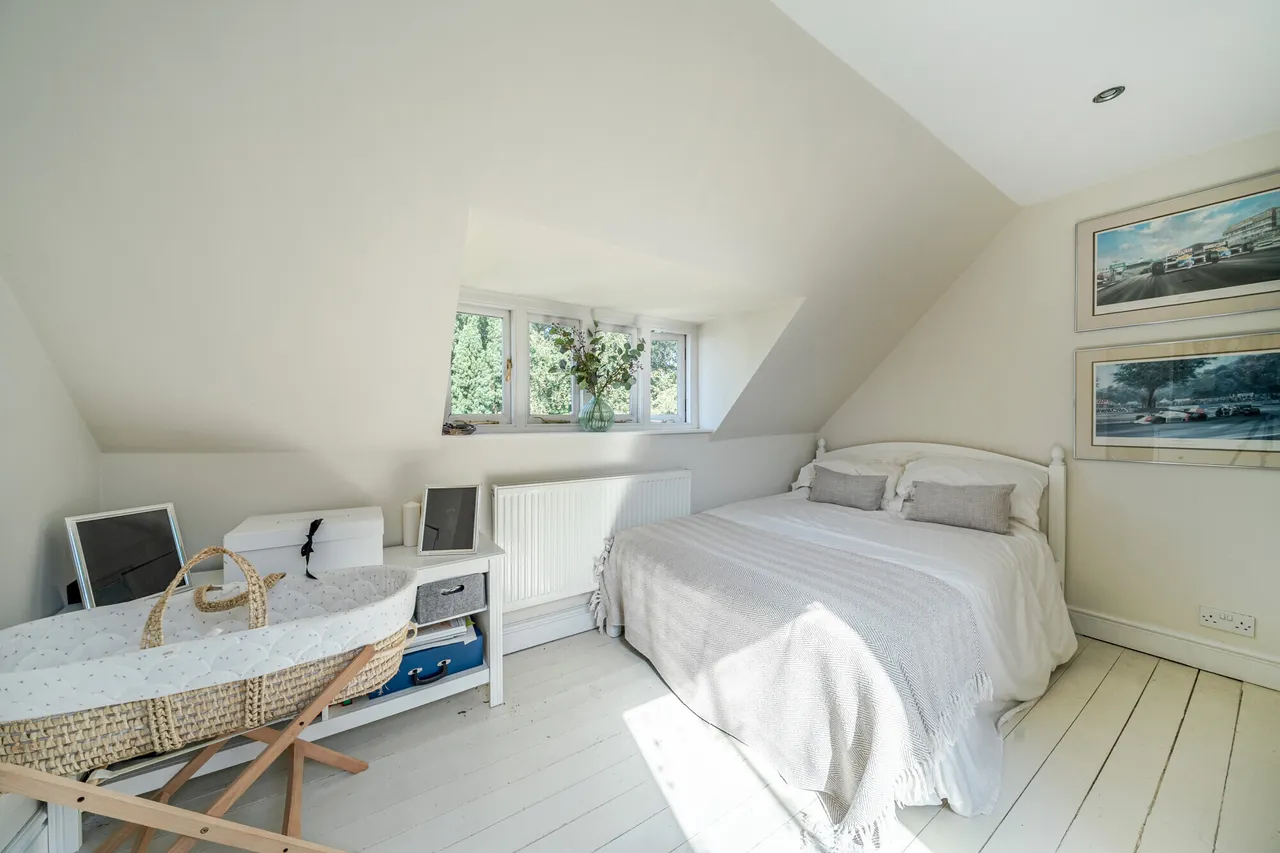 Middle Church Lane, Farnham, GU9, photo 12