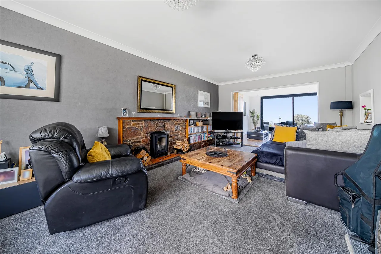 Langley Avenue, Brixham, photo 12