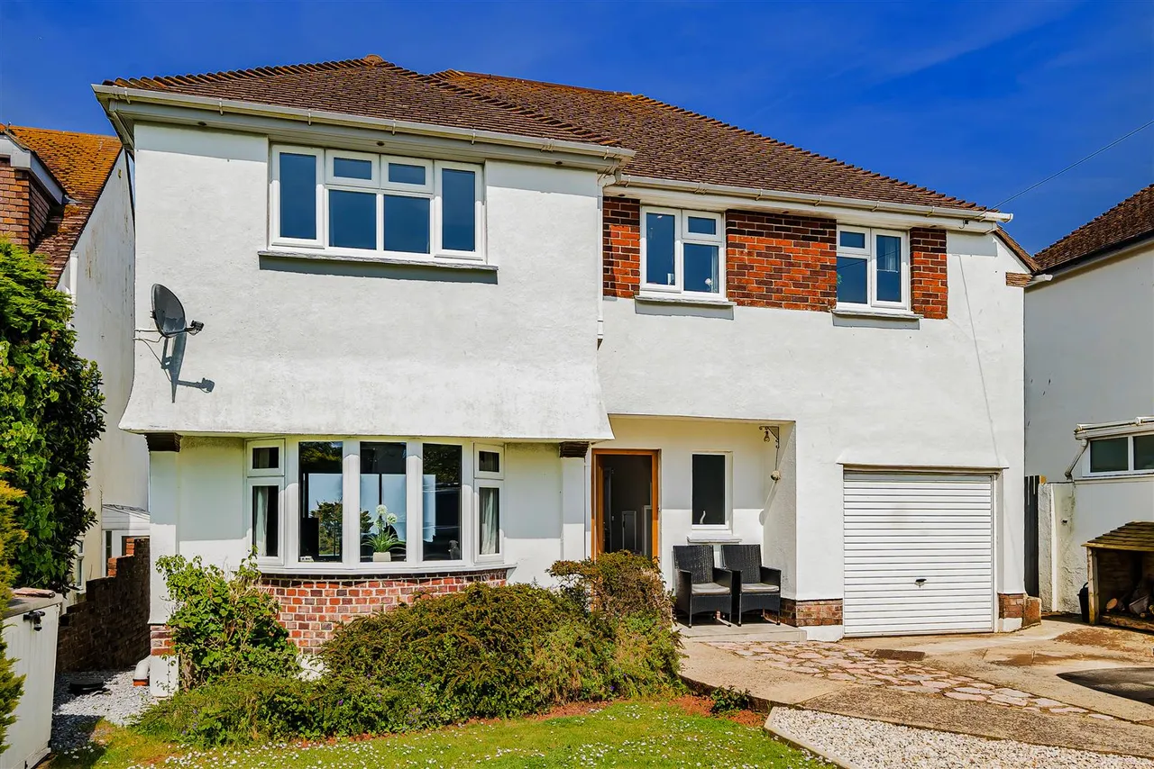 Langley Avenue, Brixham, photo 21