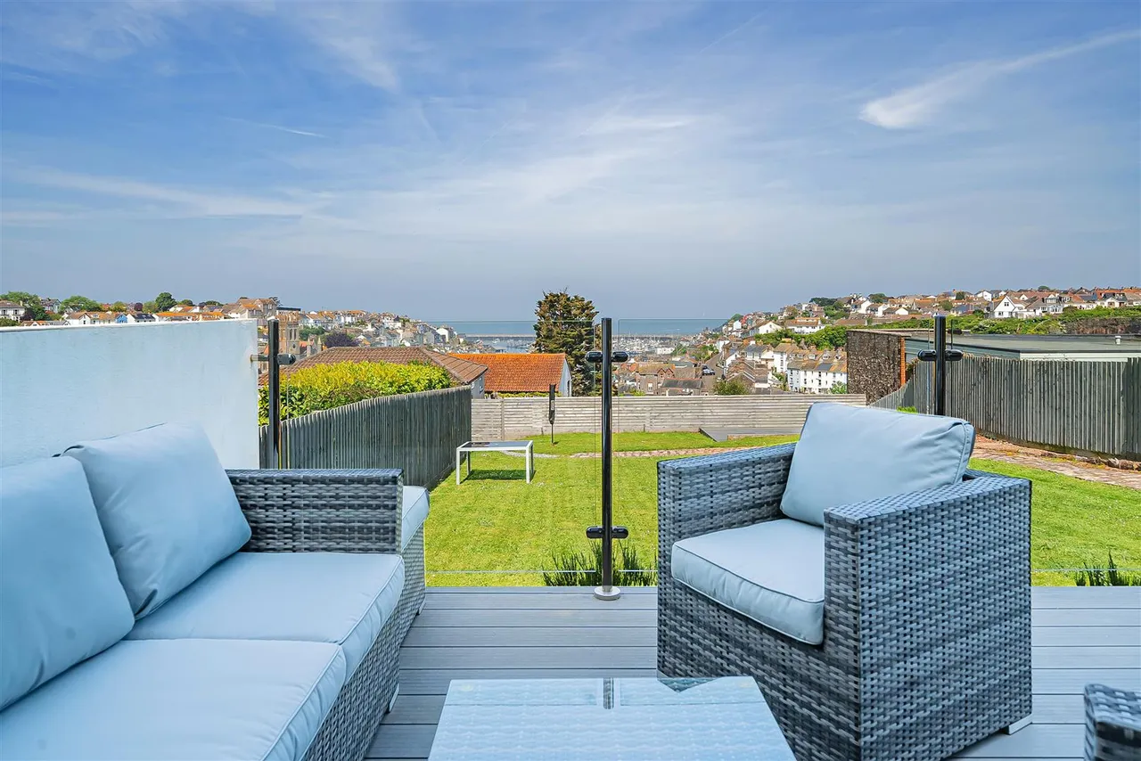 Langley Avenue, Brixham, photo 10