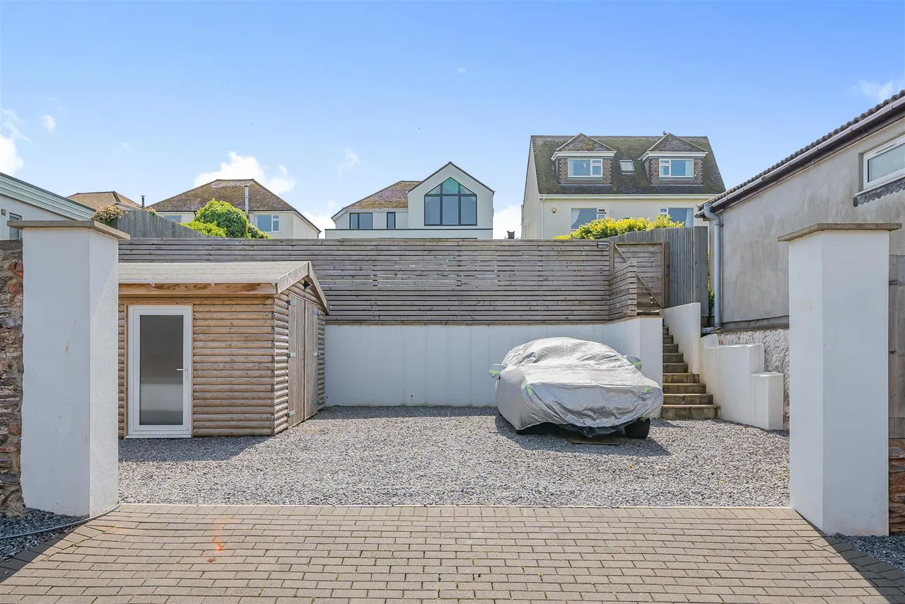 Langley Avenue, Brixham, photo 11