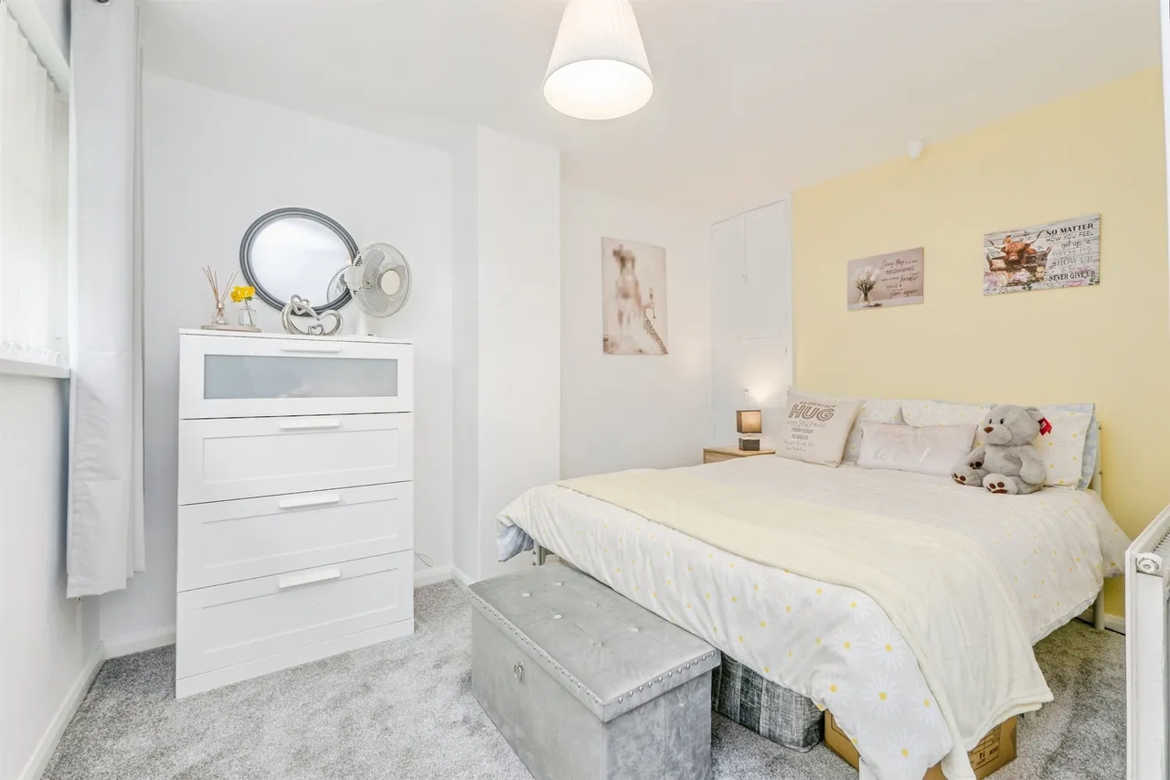 Brayford Place, Llanrumney, CF3, photo 9