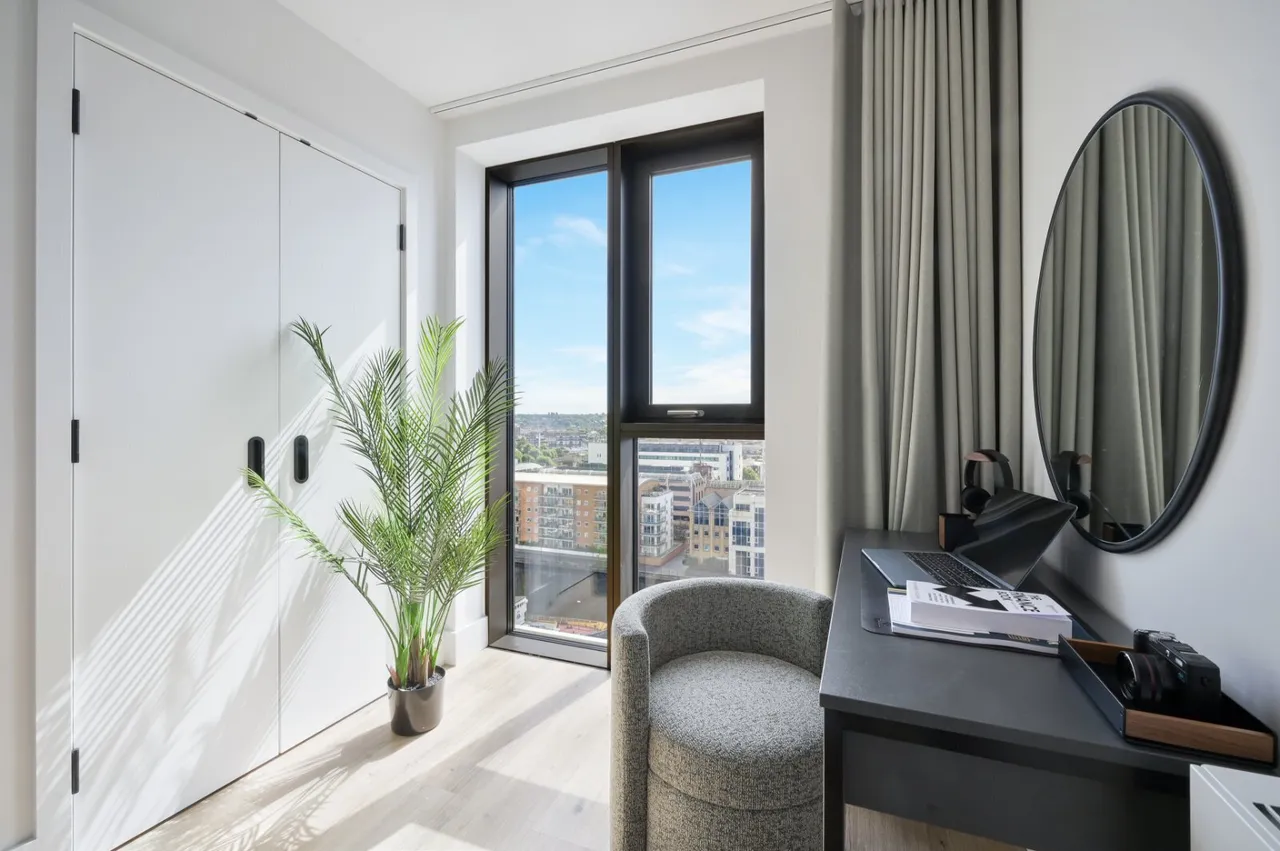 Charter Street, Canary Wharf, E22, photo 15
