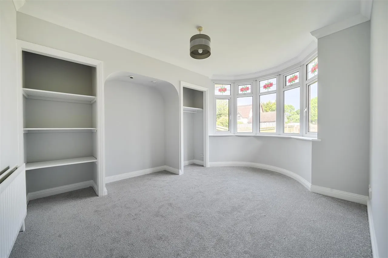 Holly Hill Lane, Sarisbury Green, Southampton, photo 9