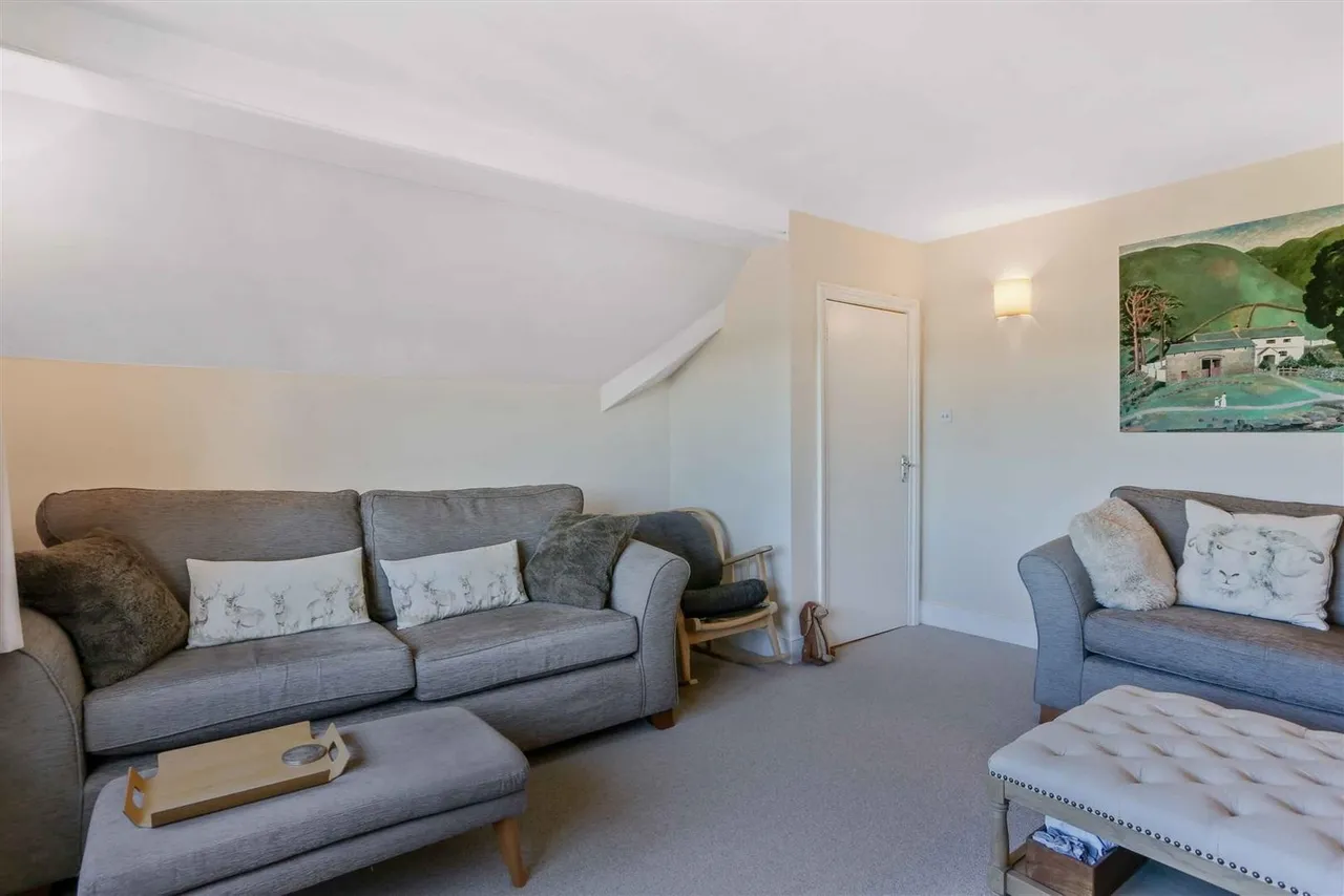 Peaches Court, Peaches Close, Cheam, Surrey, SM2 7BQ, photo 8