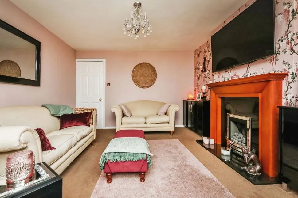Parklands Avenue, Dinnington, South Yorkshire, S25, photo 5