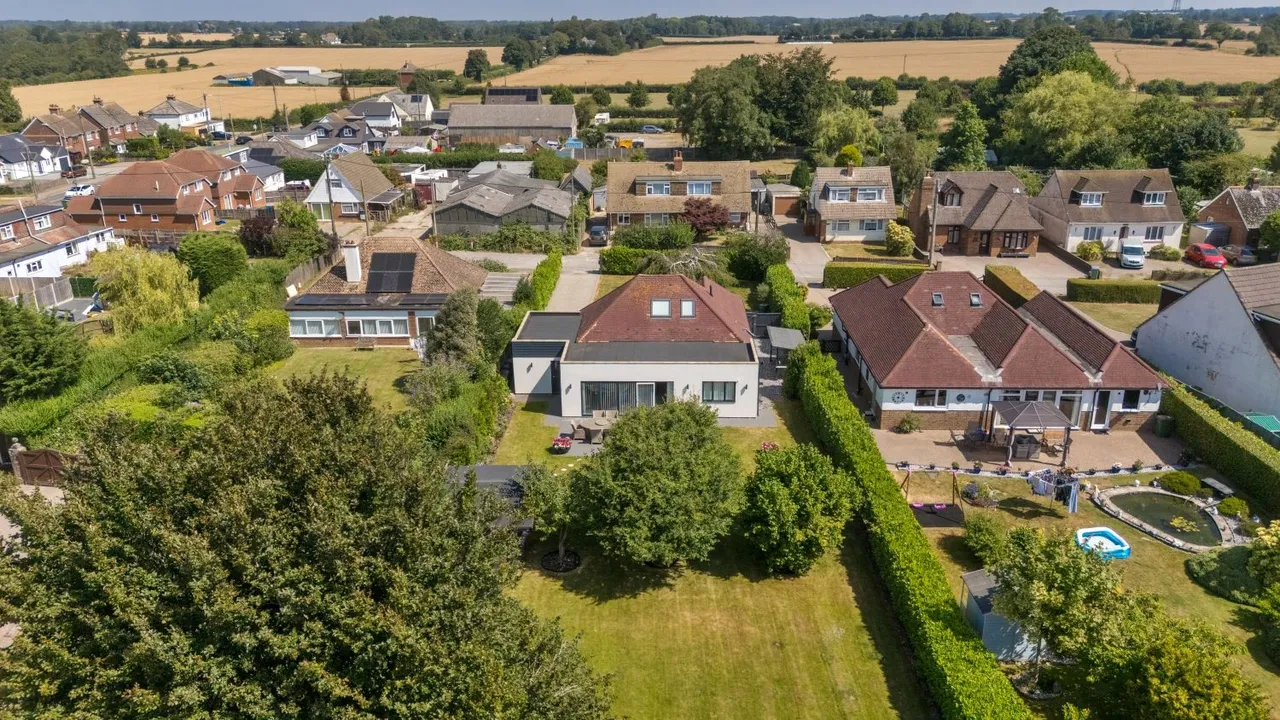 Densole Lane, Densole, CT18, photo 24
