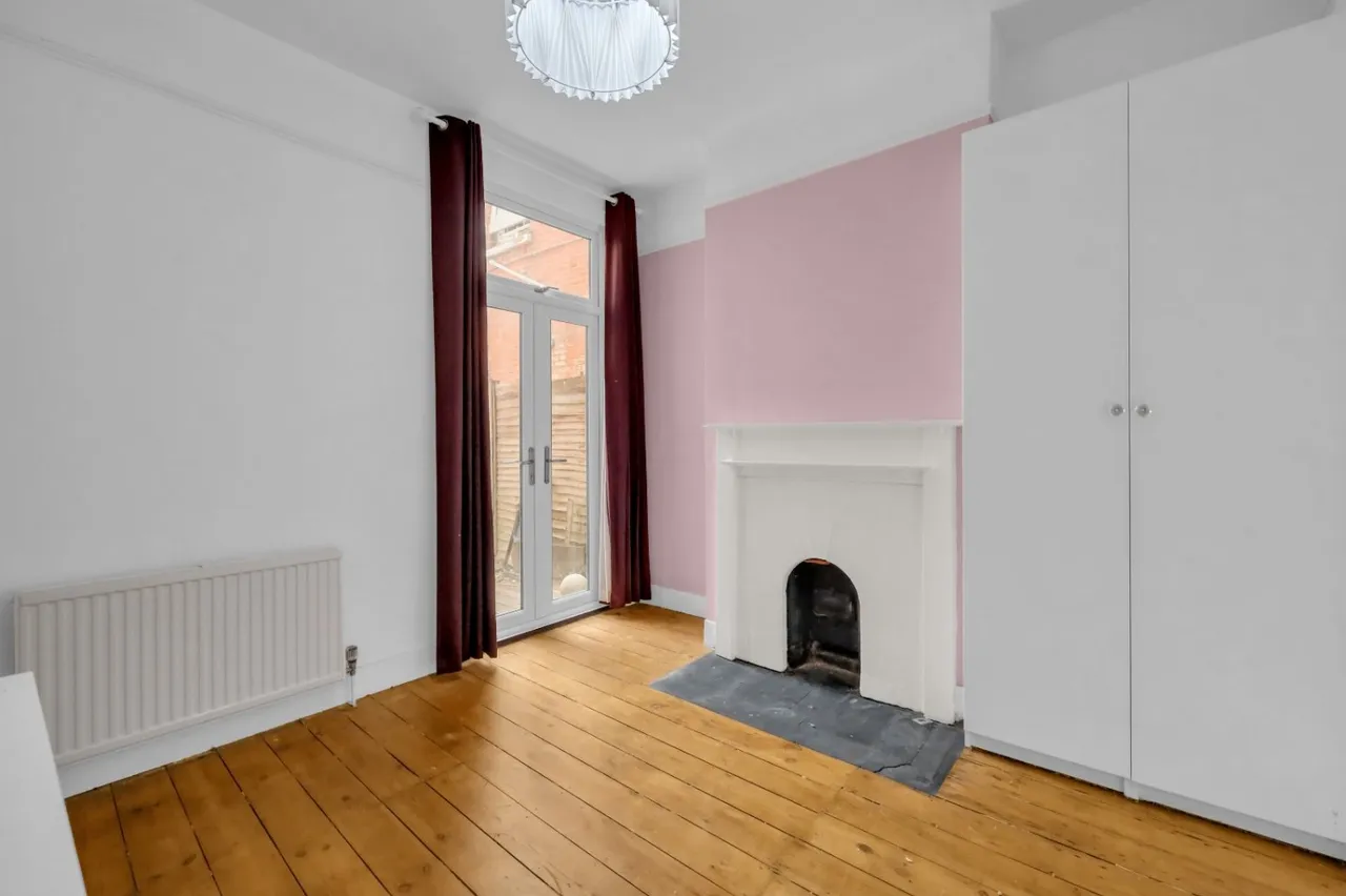 Riffel Road, Willesden Green, NW2, photo 7