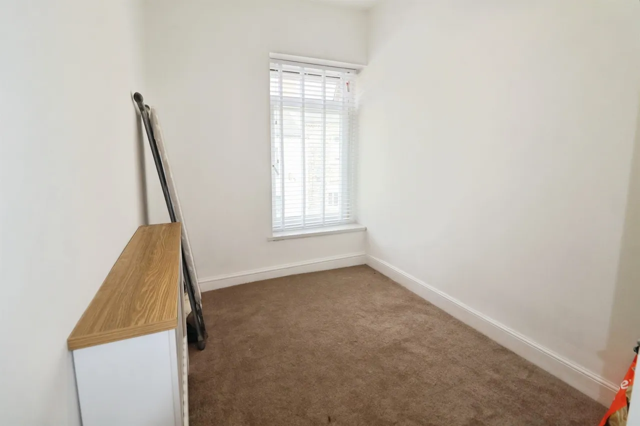King Street, Penarth, CF64, photo 14