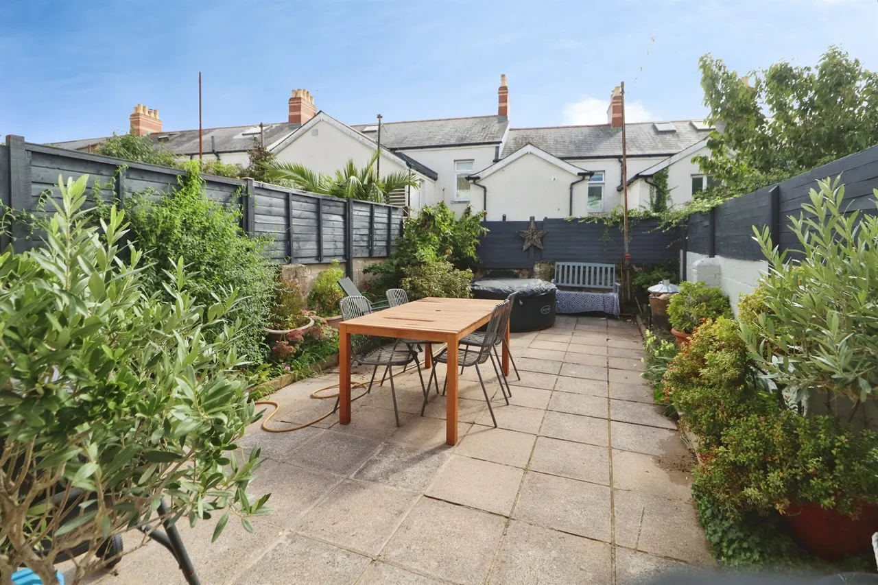 King Street, Penarth, CF64, photo 18