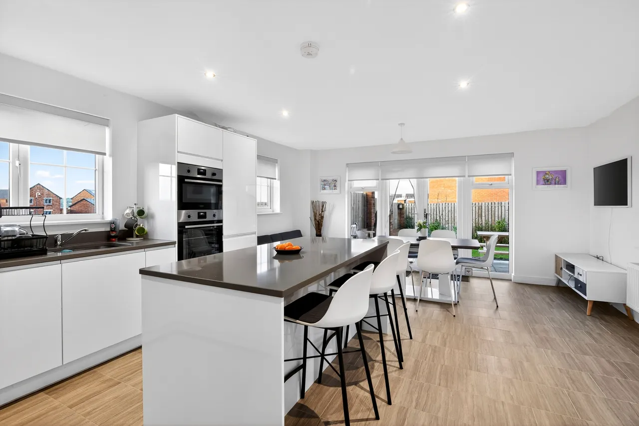Peregrine Way, Newcastle Upon Tyne, NE15, photo 8