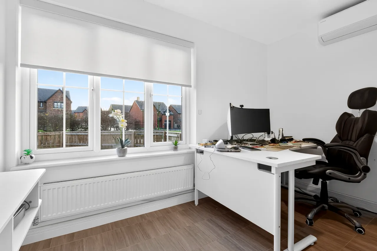 Peregrine Way, Newcastle Upon Tyne, NE15, photo 17