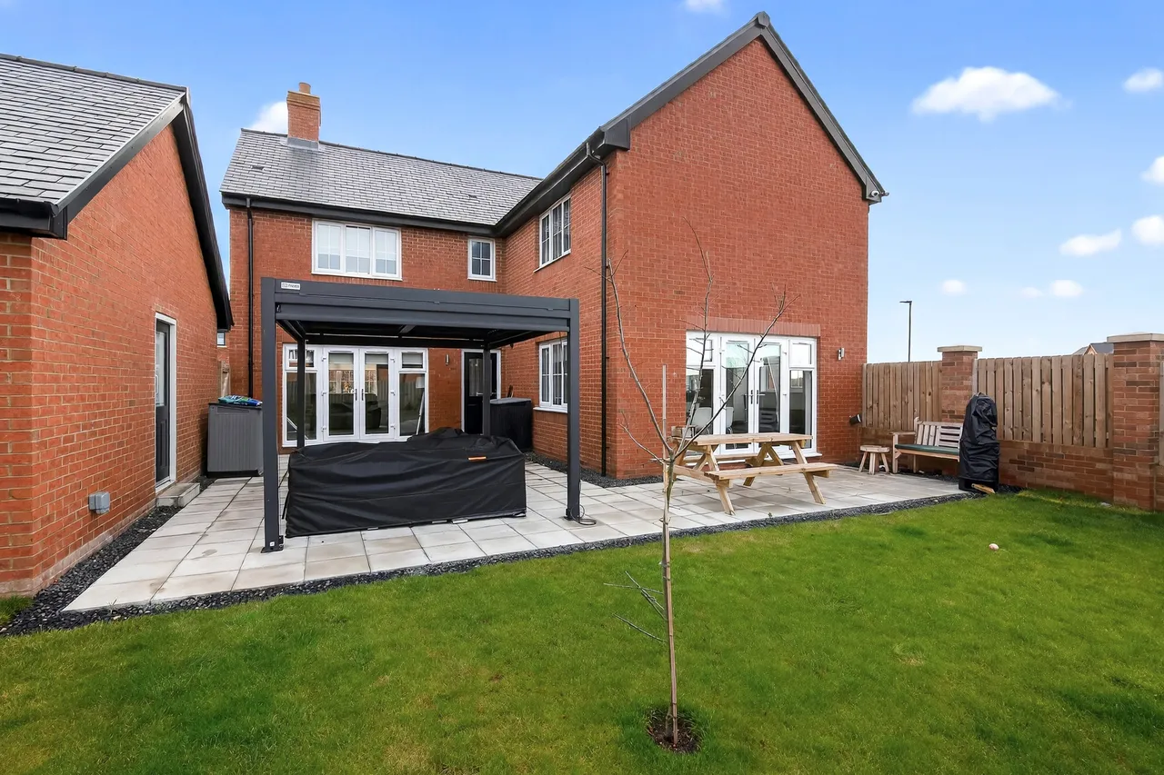 Peregrine Way, Newcastle Upon Tyne, NE15, photo 19