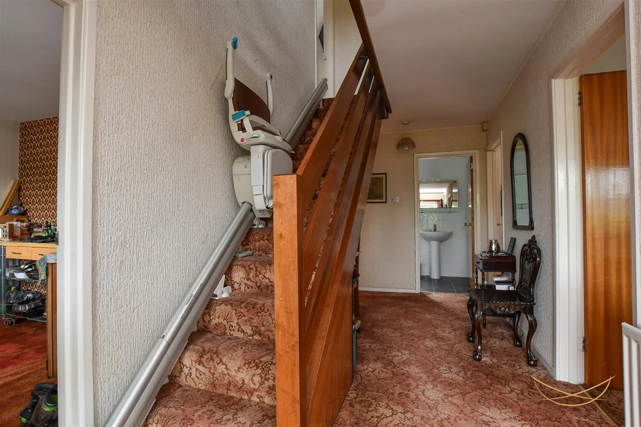 Old Larne Road, Ballynure, Ballyclare, BT39 9QB, photo 4