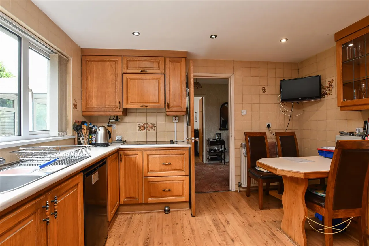 Old Larne Road, Ballynure, Ballyclare, BT39 9QB, photo 17