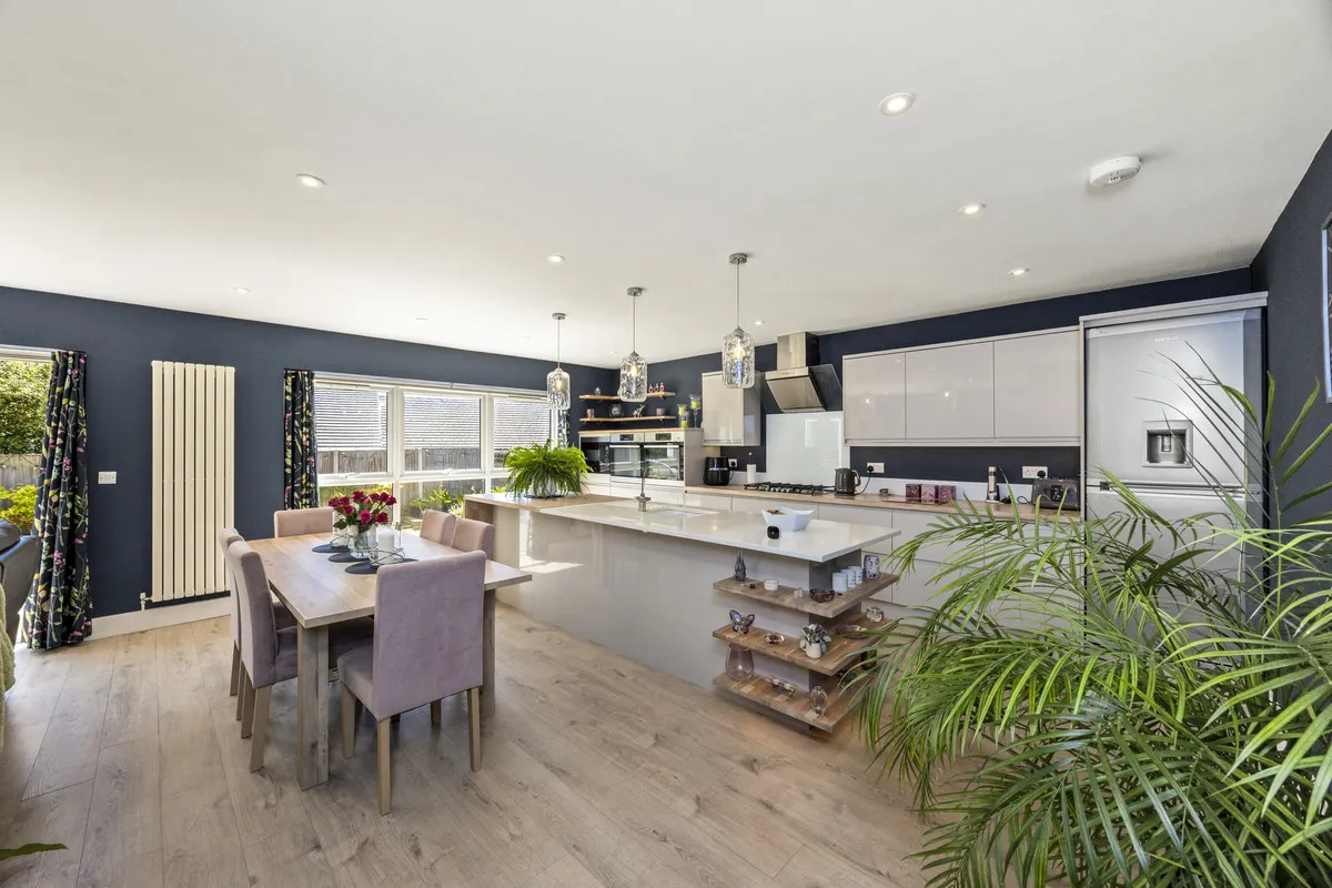 Chesswood Close, Worthing, BN11, photo 2