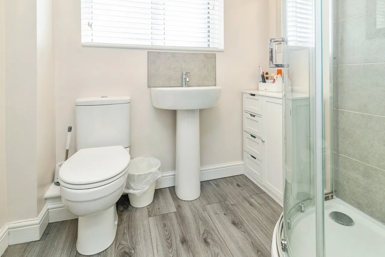 Spring Lane, Great Horwood, MK17, photo 13