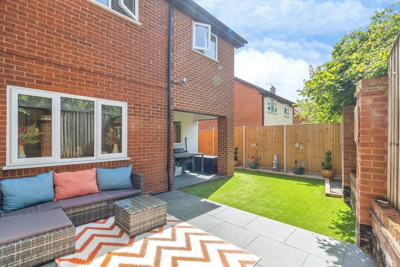 Spring Lane, Great Horwood, MK17, photo 29