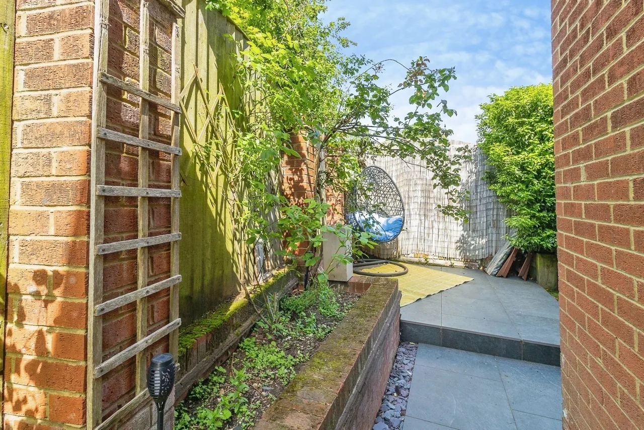 Spring Lane, Great Horwood, MK17, photo 27