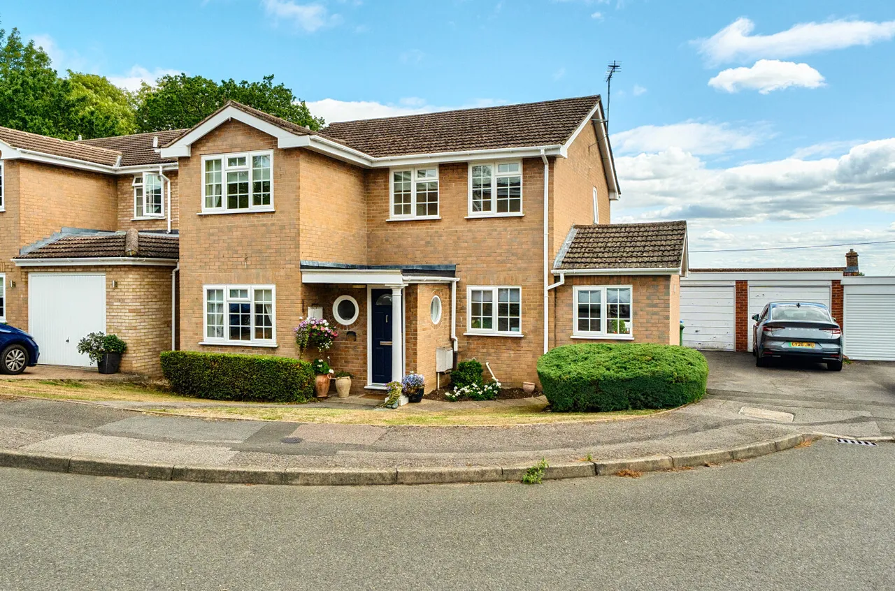 4 bed house for sale — Minchin Green, Binfield, Bracknell, Berkshire, RG42 5JW