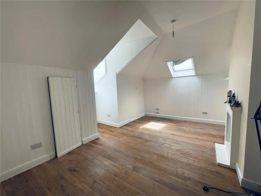 Grove Road, Ventnor, PO38, photo 3