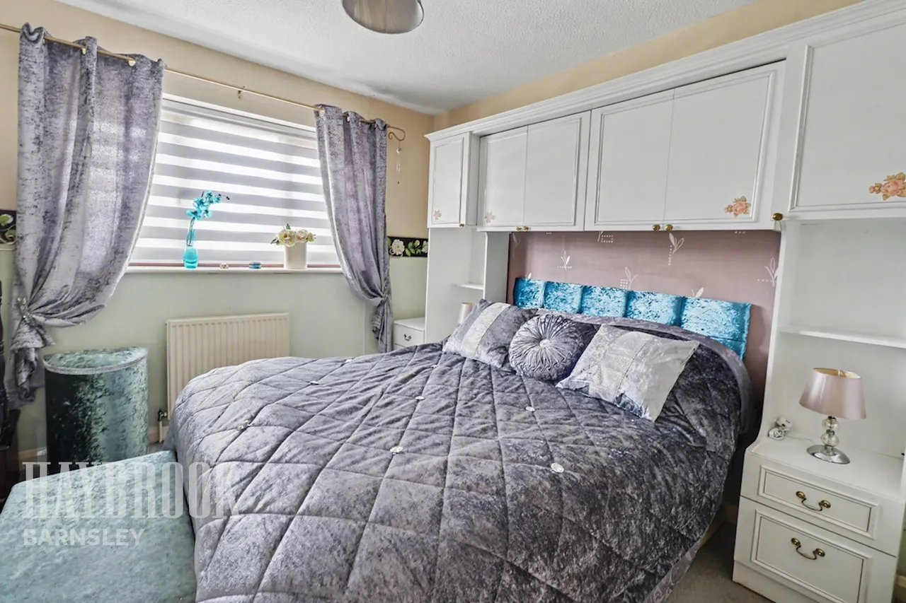 Harvest Close, Worsbrough, photo 6