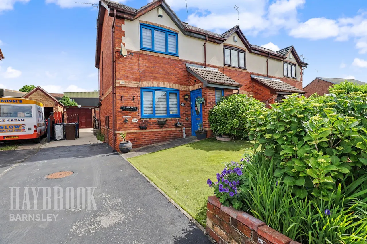2 bed house for sale, Harvest Close, Worsbrough