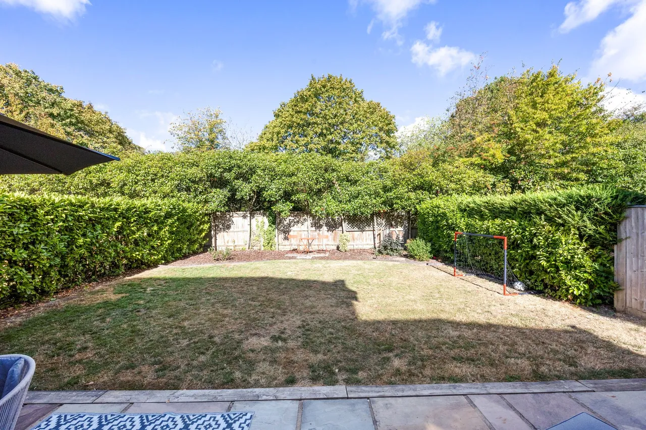Farthings Hill, Horsham, RH12, photo 19