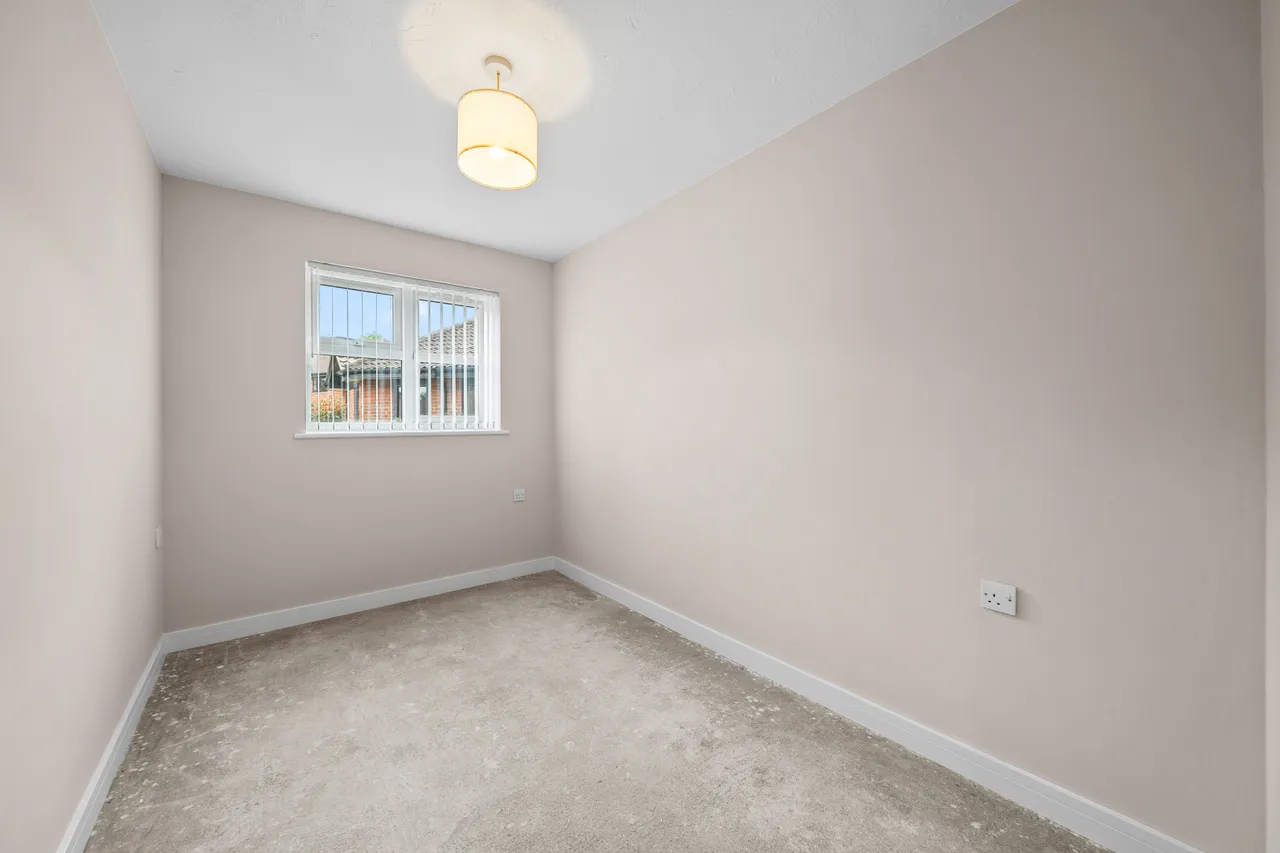 Pitson Close, Addlestone, KT15, photo 4