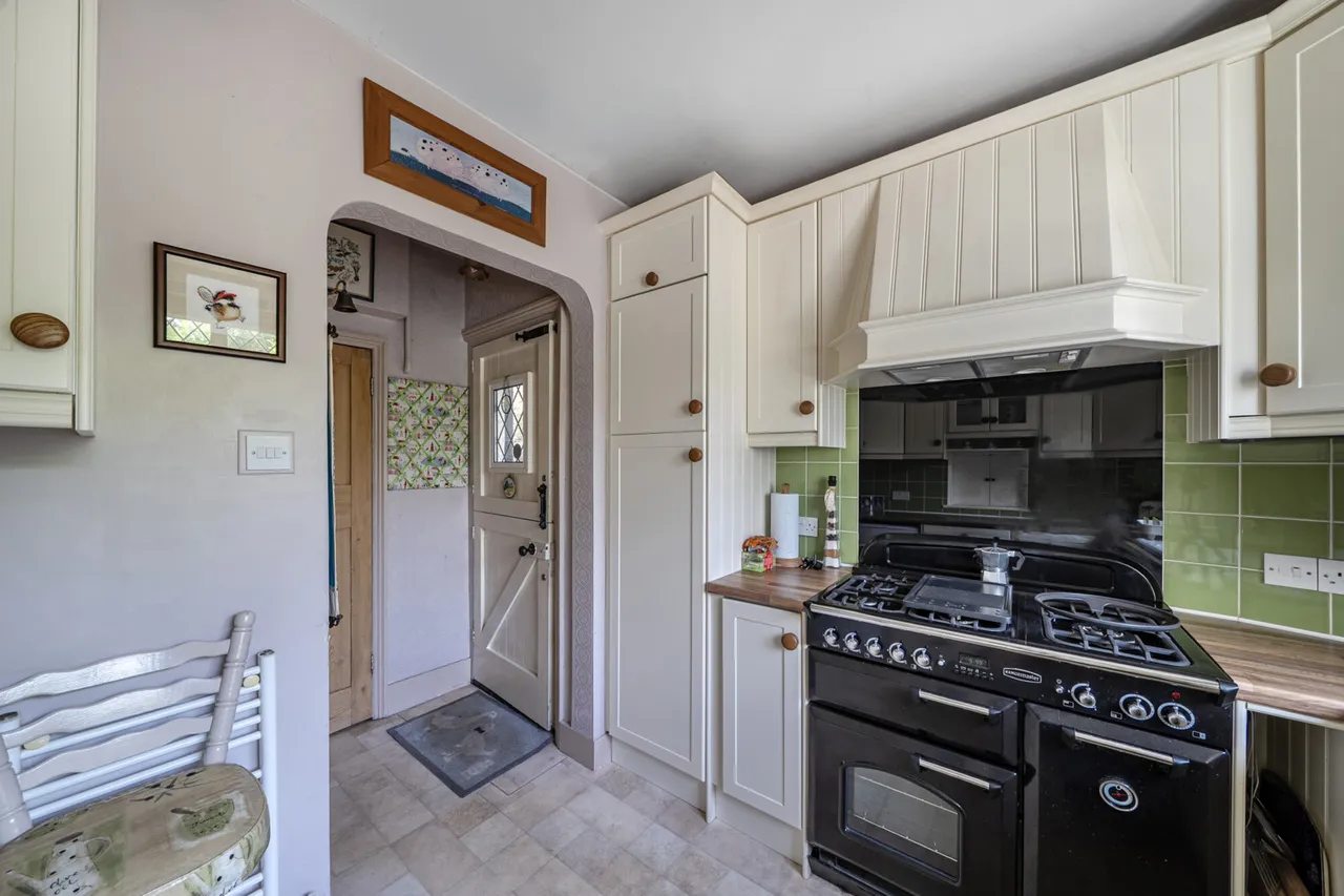 Colleyland, Chorleywood, WD3, photo 13